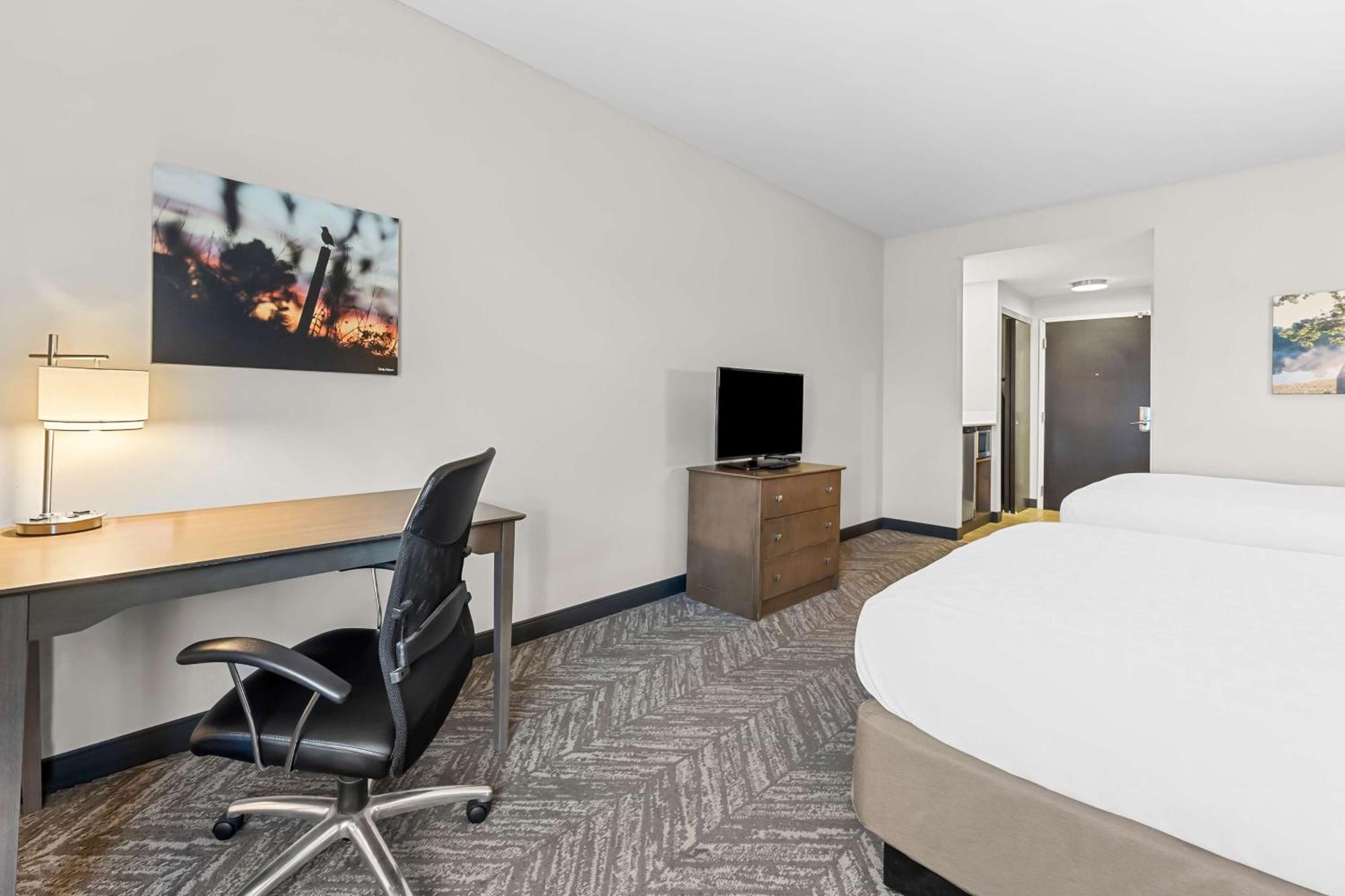 Best Western Plus Bolivar Hotel & Suites Екстериор снимка