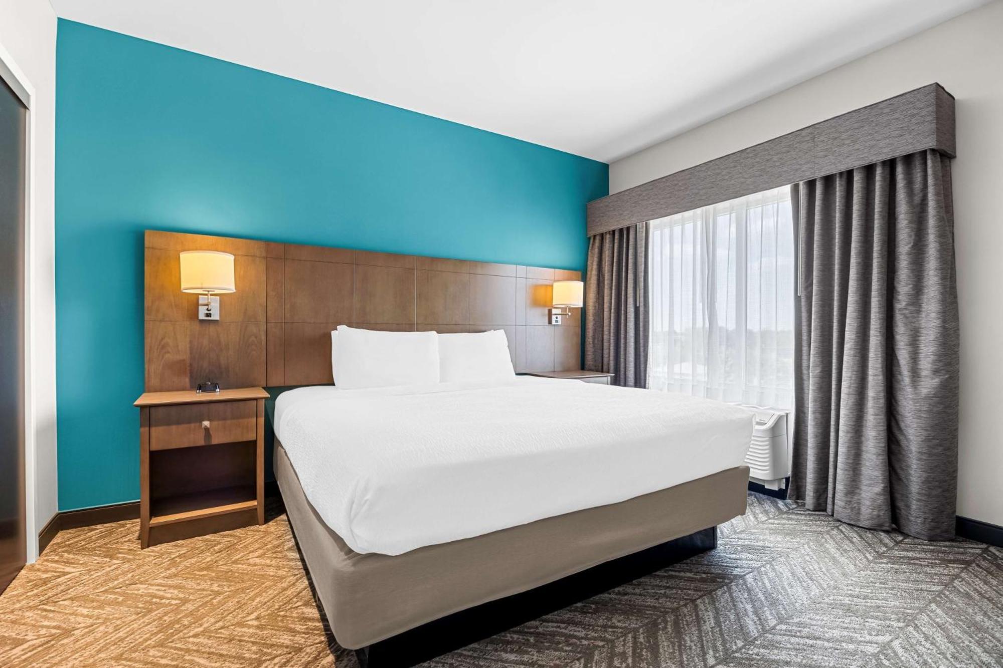 Best Western Plus Bolivar Hotel & Suites Екстериор снимка