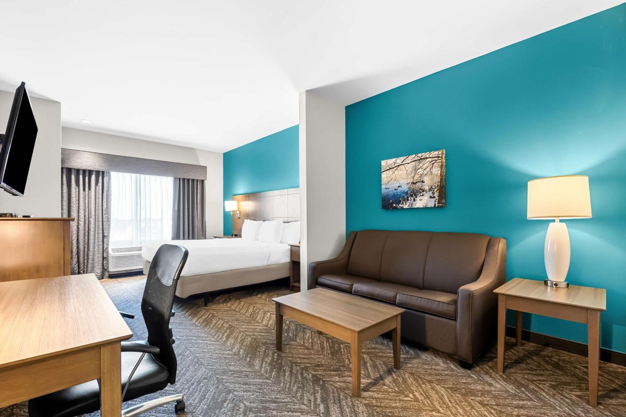Best Western Plus Bolivar Hotel & Suites Екстериор снимка