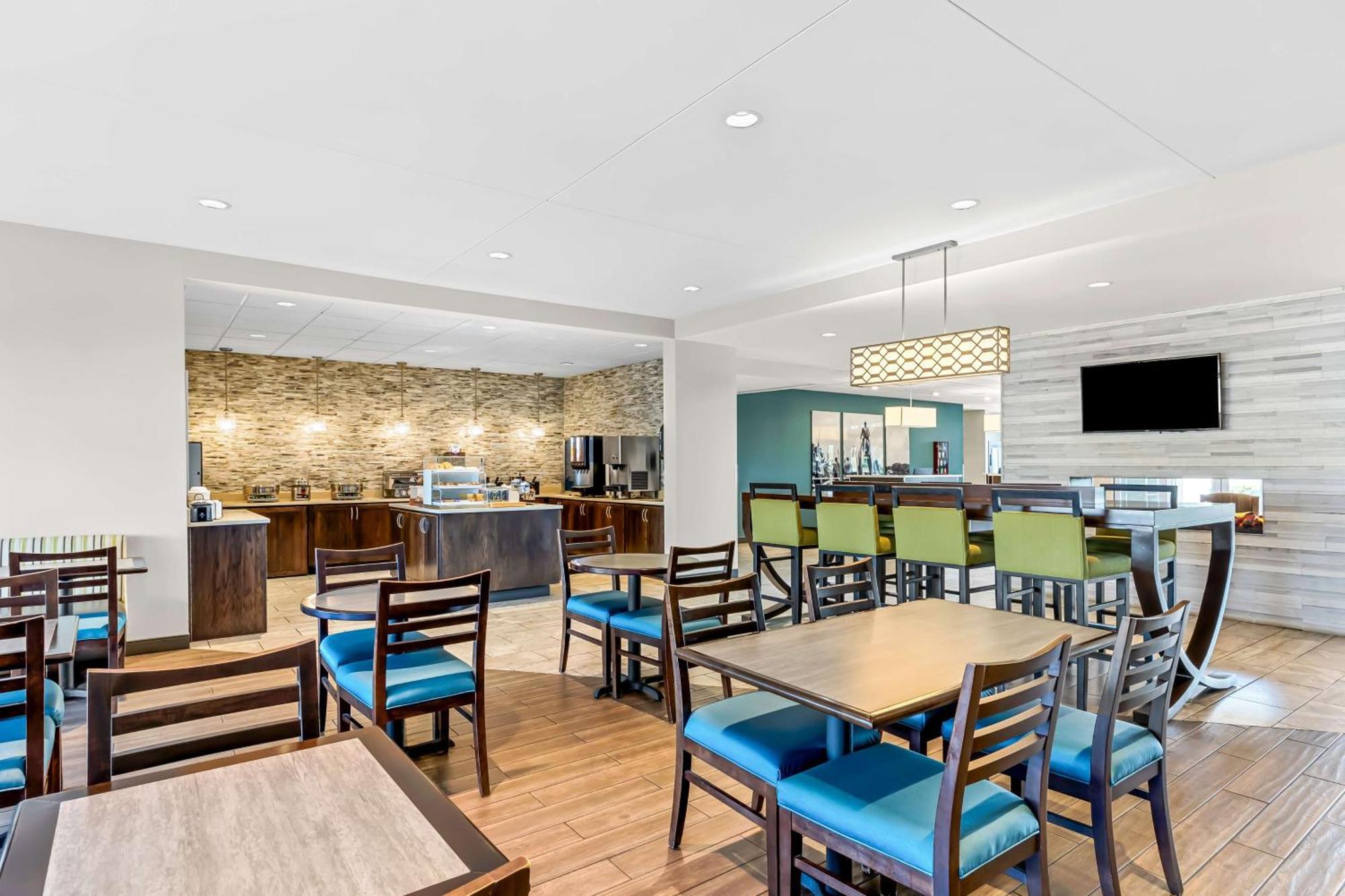 Best Western Plus Bolivar Hotel & Suites Екстериор снимка